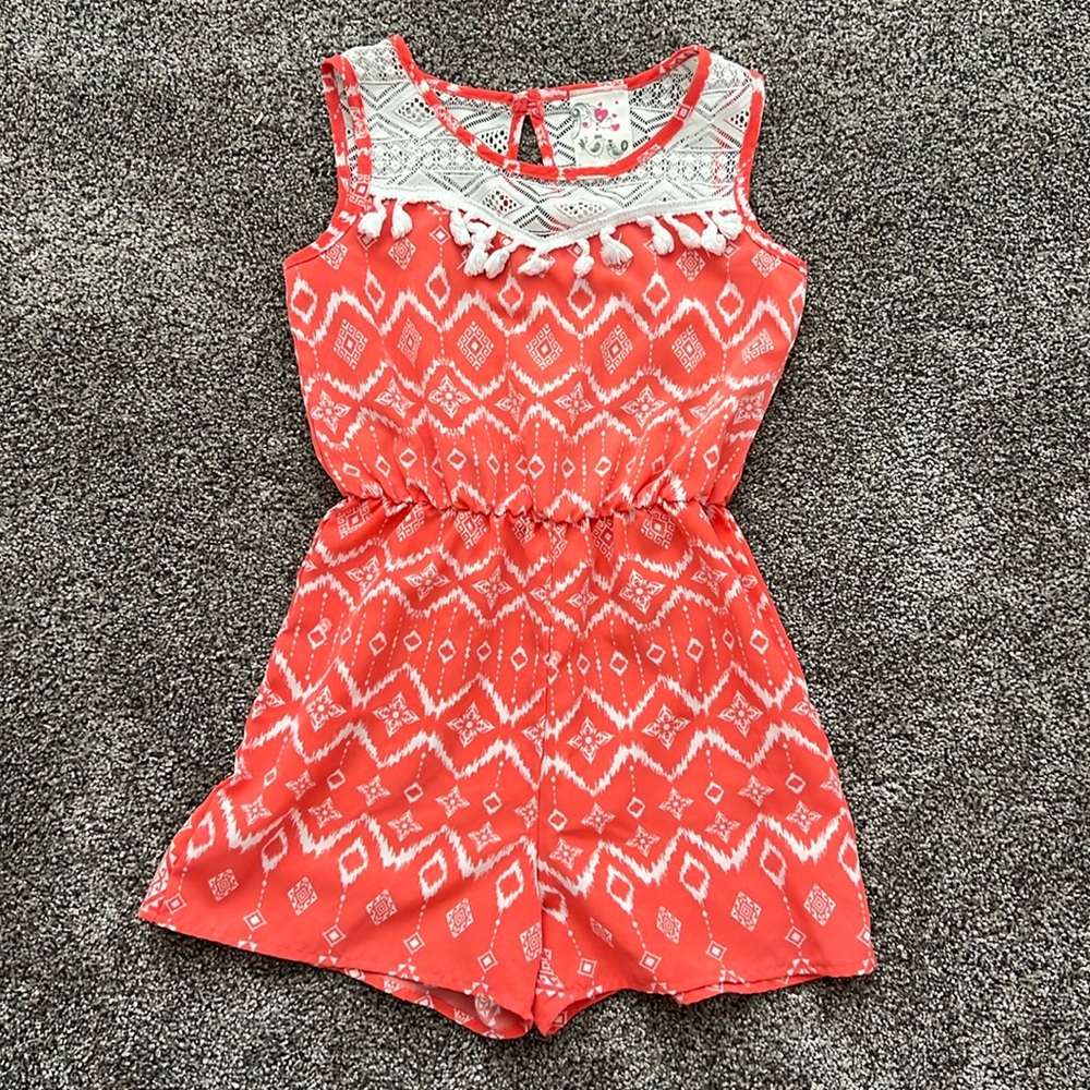 Jenna & Jessie sleevless, shorts romper - sz 7/8. Lightweight and airy.
